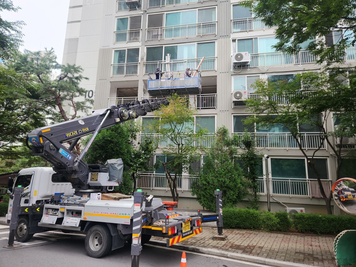 스카이차·고소작업차 실제 작업 현장 5