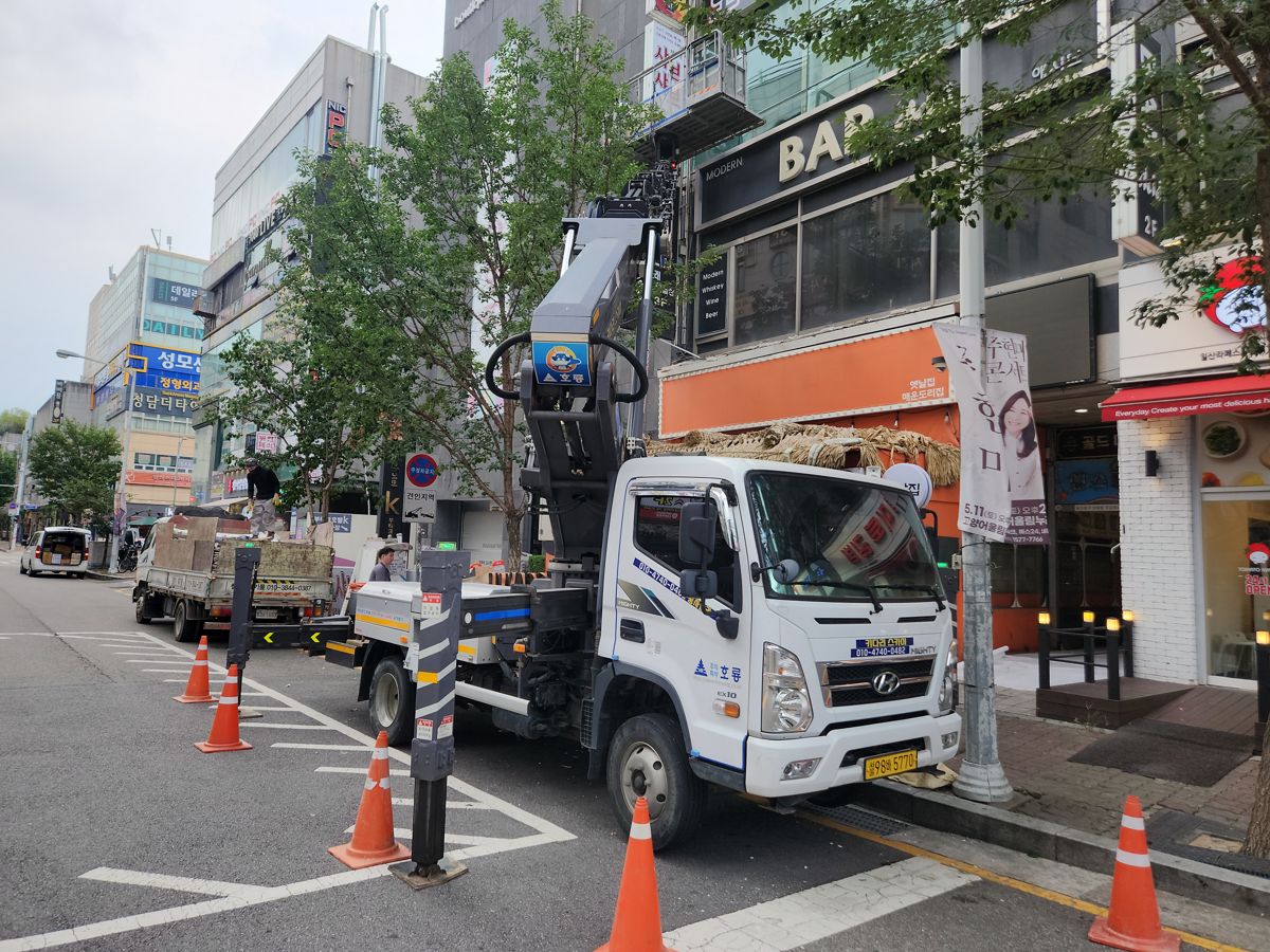 스카이차·고소작업차 실제 작업 현장 5