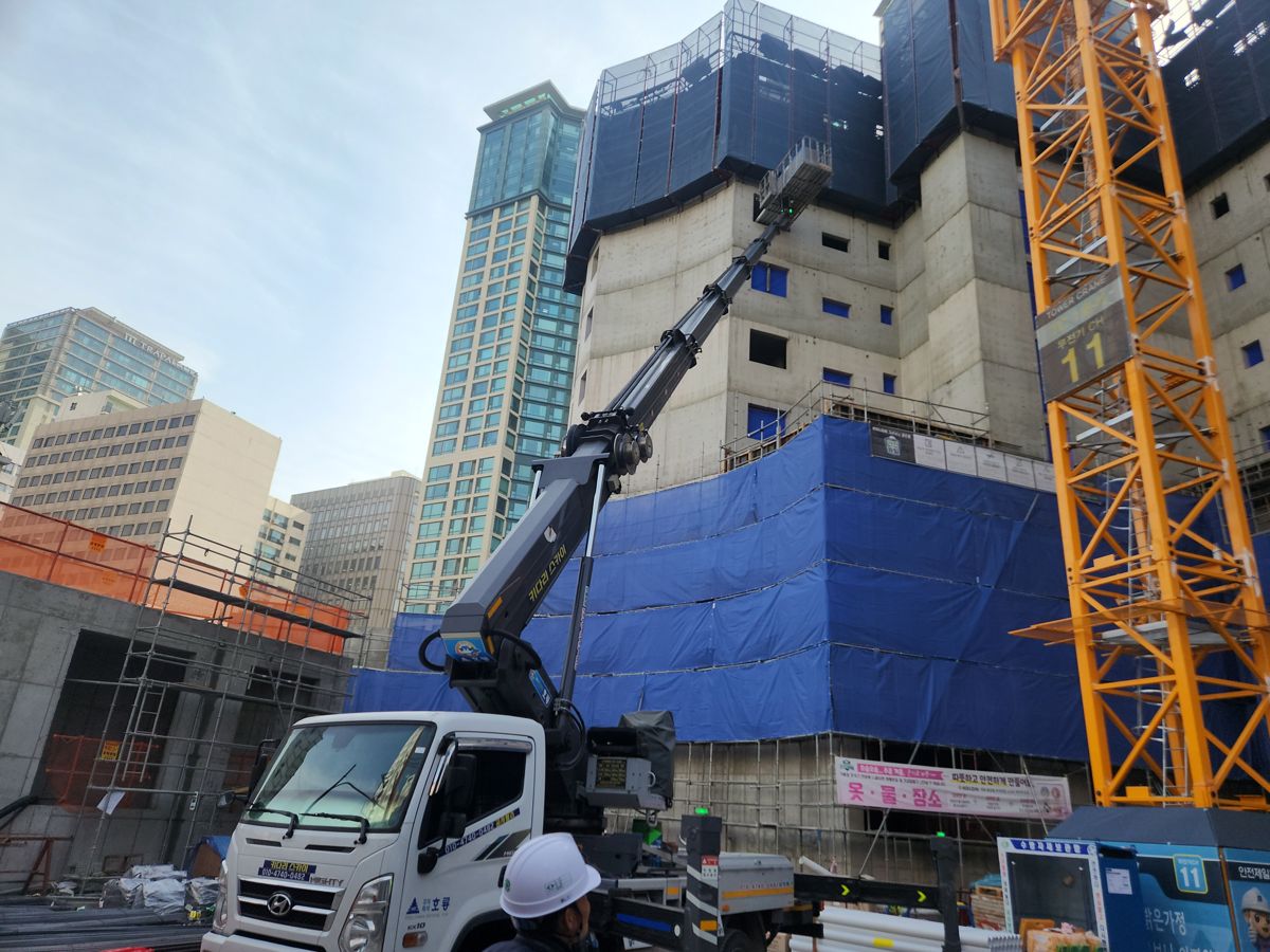 스카이차·고소작업차 실제 작업 현장 1