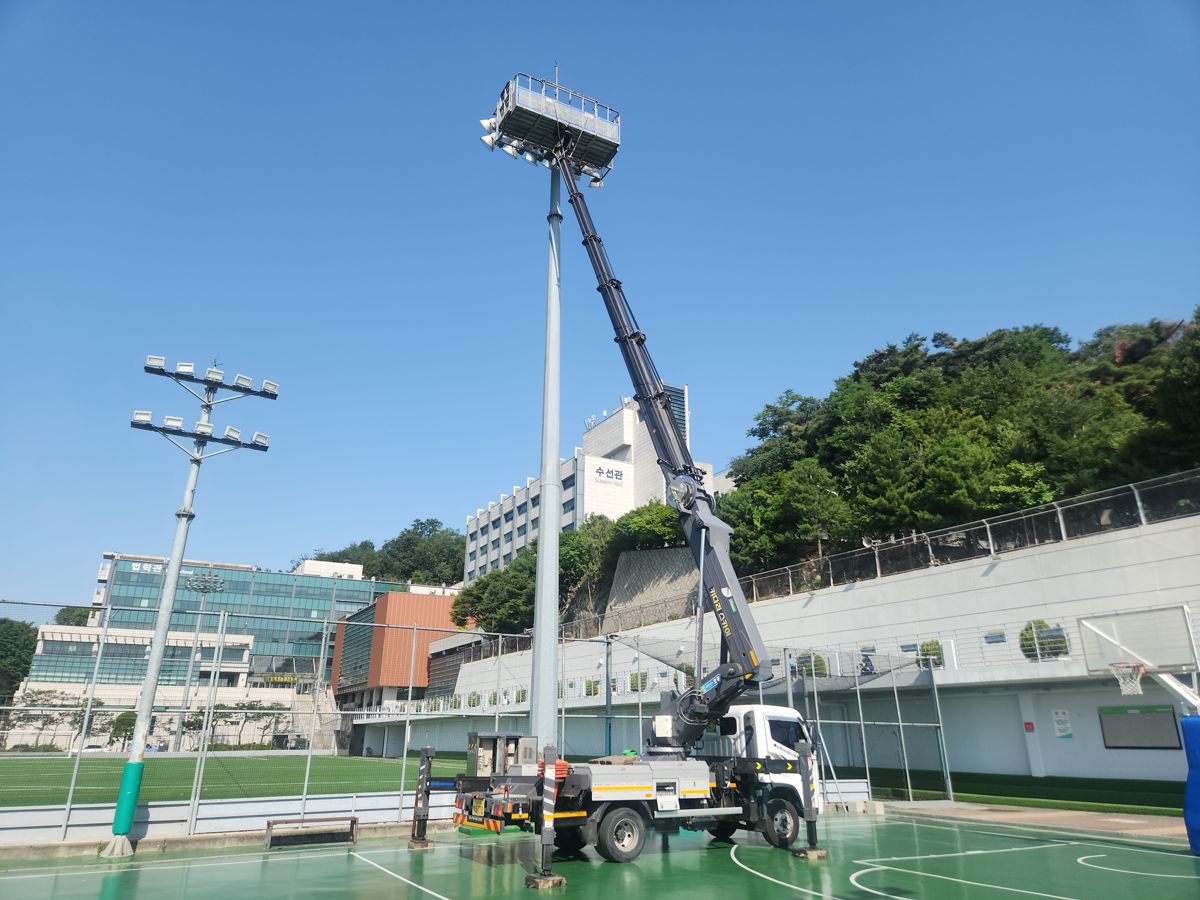 스카이차·고소작업차 실제 작업 현장 5
