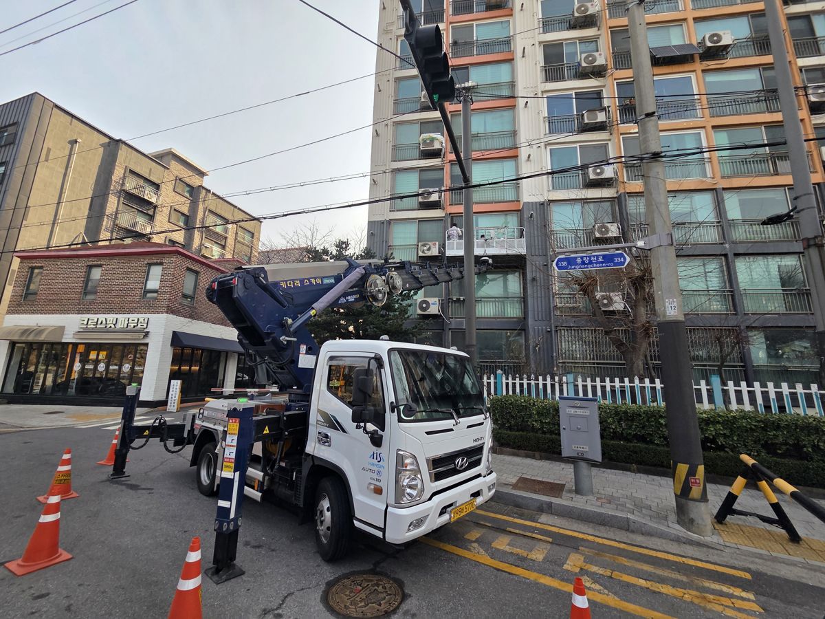 스카이차·고소작업차 실제 작업 현장 6