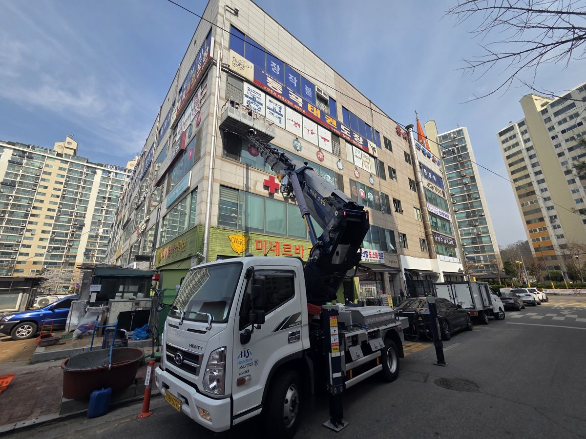 스카이차·고소작업차 실제 작업 현장 2