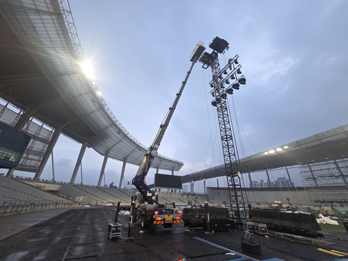 스카이차·고소작업차 실제 작업 현장 5